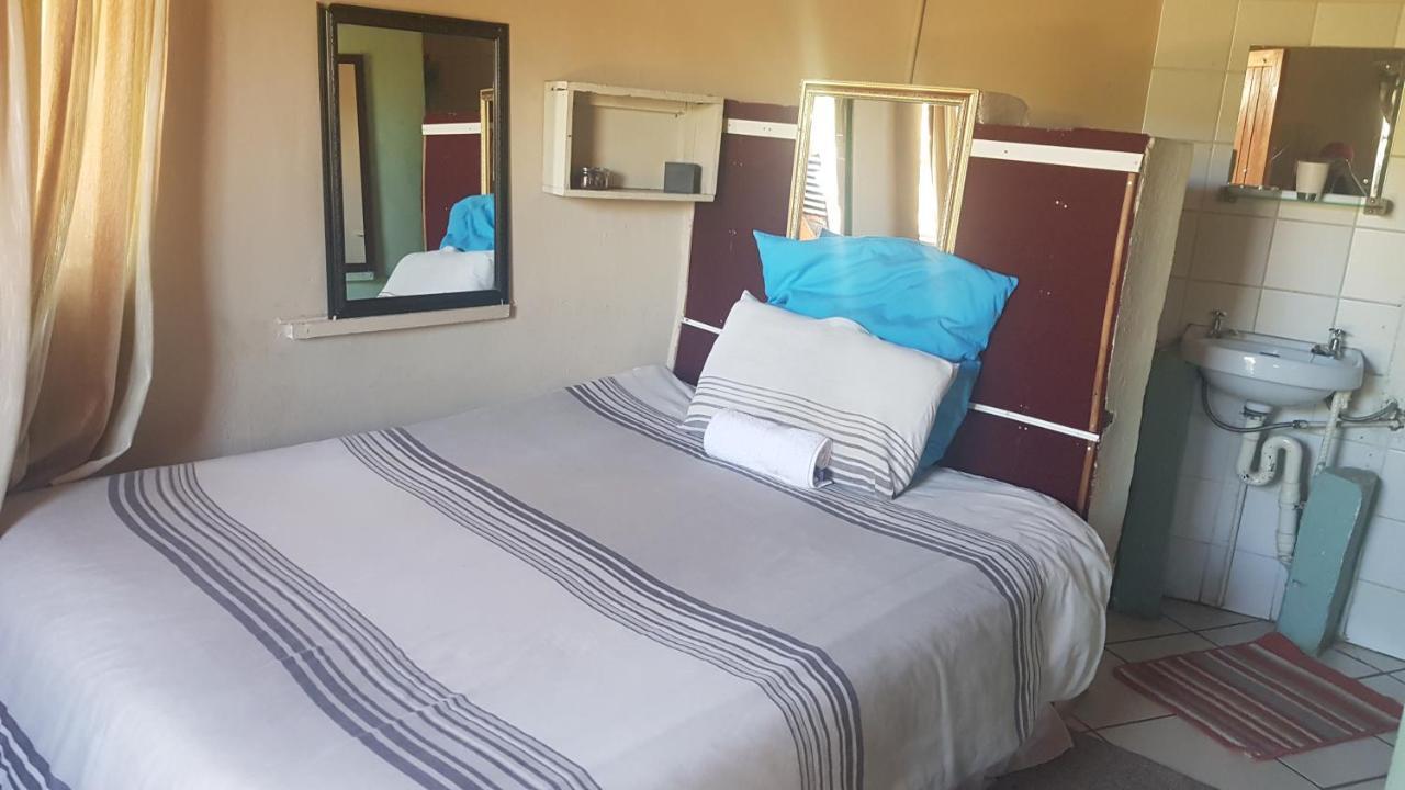 Chocks Guest House Lejone Ngoại thất bức ảnh